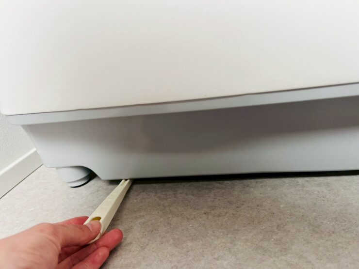 スキマ掃除 洗濯機の下